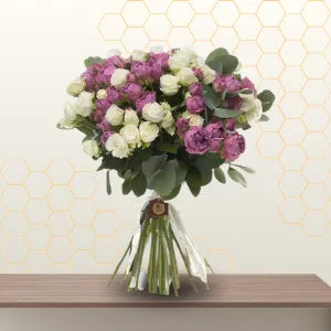 purple white baby roses bunch Main image