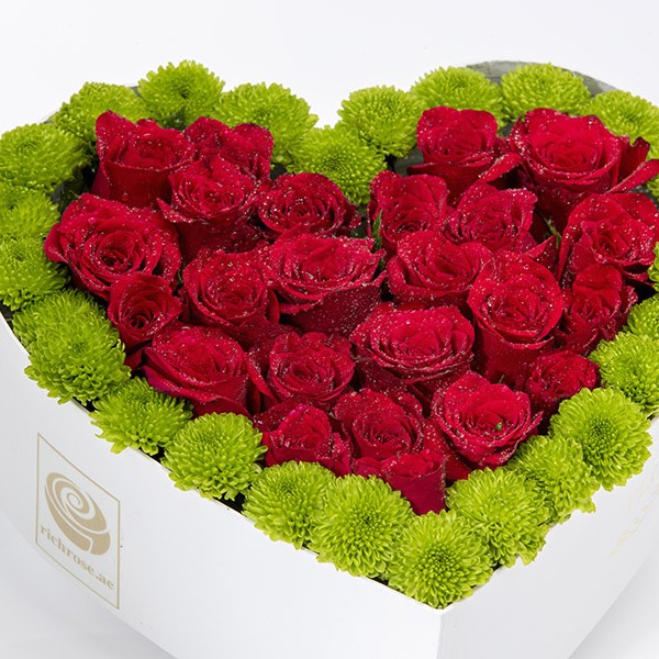 DUBLIN- Valentines Heart Shape Roses in a Box