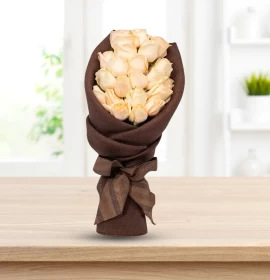 OSLO- Peach Rose Jute Bouquet