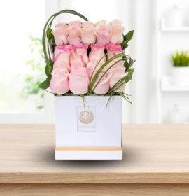 TRIPOLI- Fresh Pink Roses Box