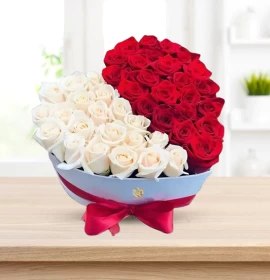 Tashkent - Valentines Red and White Roses in Heart Box