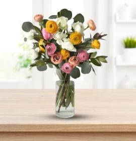 Miami - Rananculus Mixed Flowers Vase