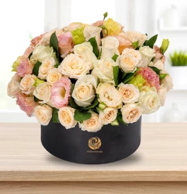 MANAGUA- Spray & Peach Roses in a Box